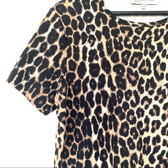 Jones New York Sport Leopard Print Short Sleeve Women's Casual Top Size M - Picture 4 of 6
